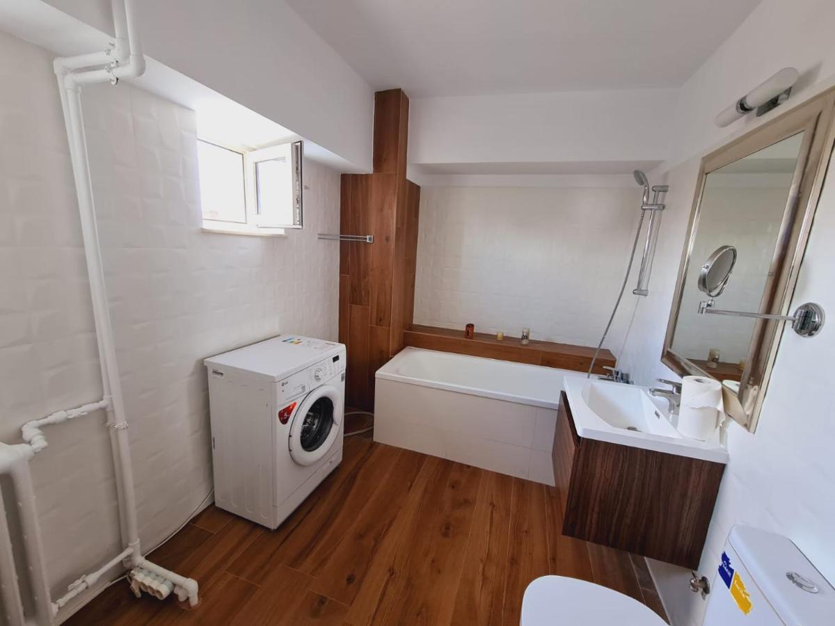 Old Town Apartment With Panoramic View Bucureşti Eksteriør bilde
