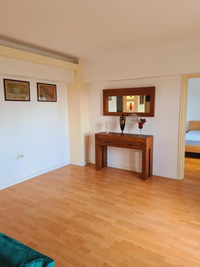 Old Town Apartment With Panoramic View Bucureşti Eksteriør bilde