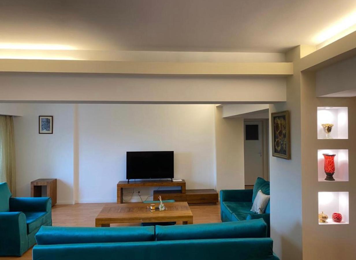 Old Town Apartment With Panoramic View Bucureşti Eksteriør bilde